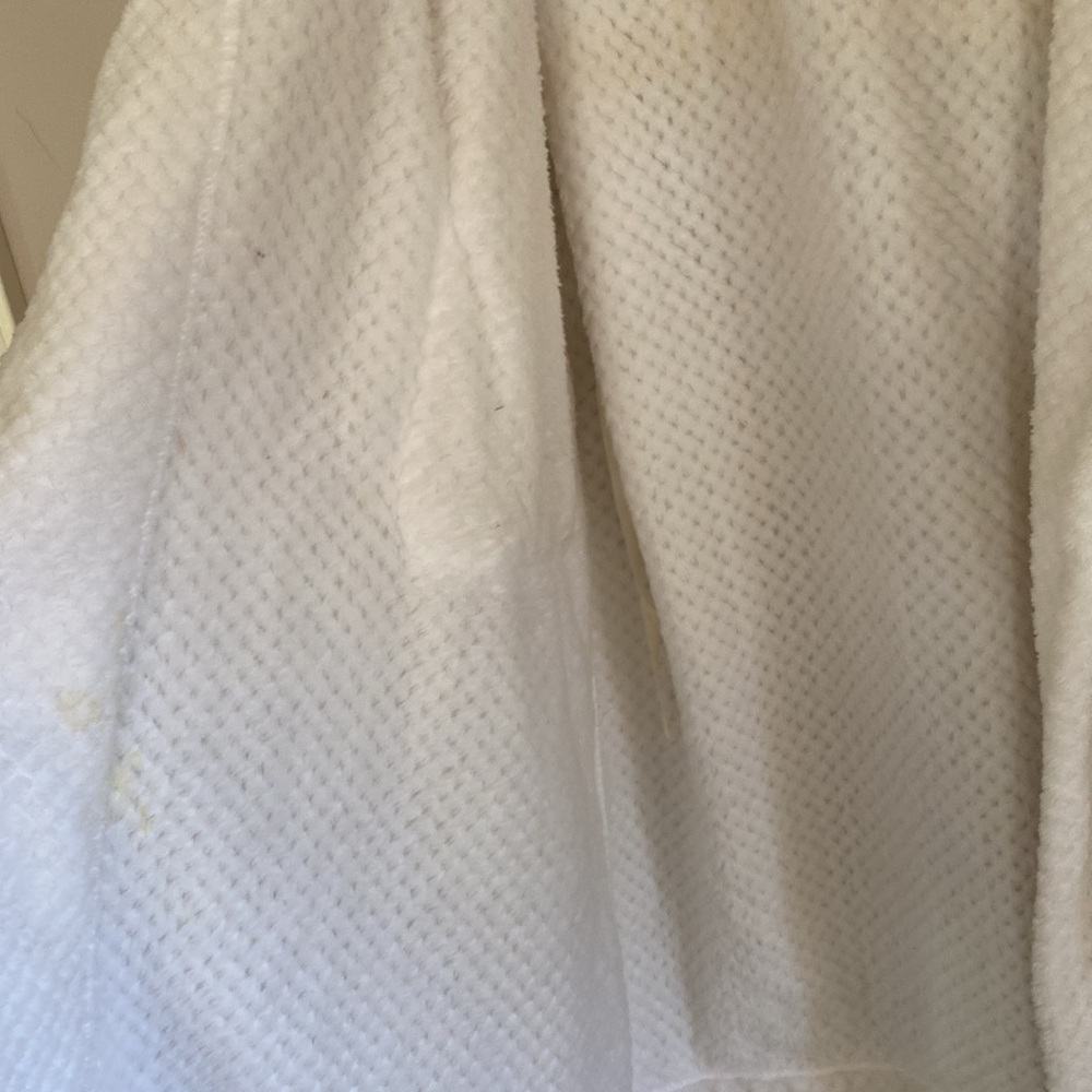 Ulta Robe - Picture 5 of 5
